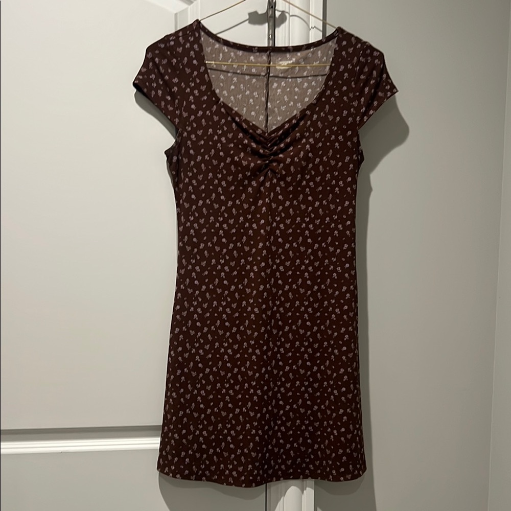 Elegant Brown Floral Dress